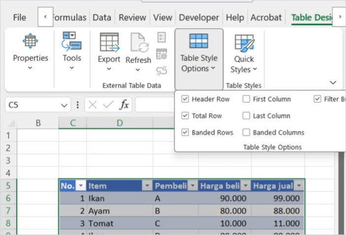 Pilihan Total Row dicentang di Table Style Options pada tab Table Design Excel
